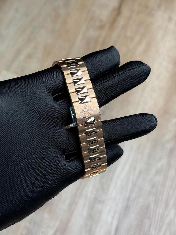 Patek Philippe | Nautilus